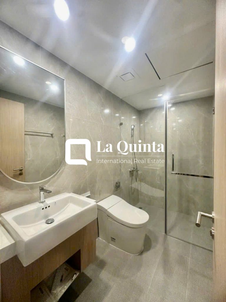 apartment for rent - bathroom