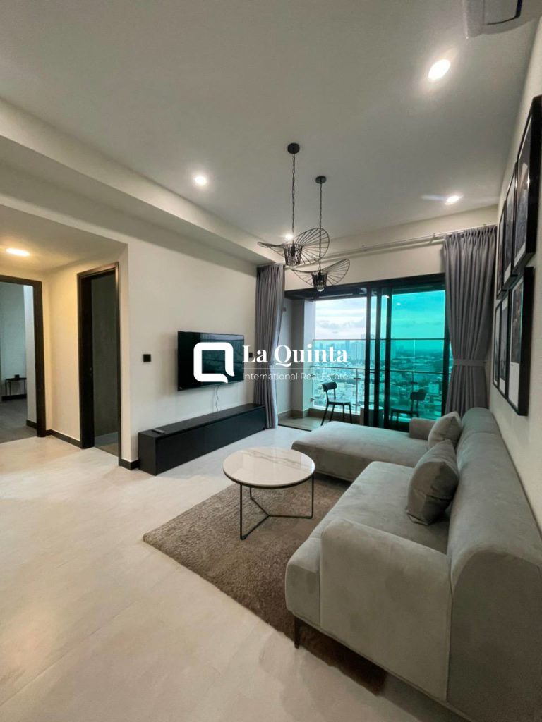 Apartment for rent in District 4 - living room