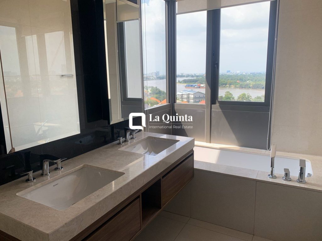 Nassim apartment for sales bathroom