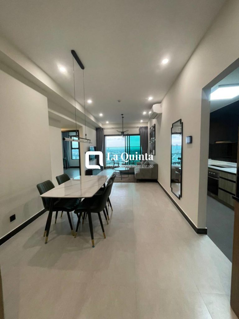 Apartment for rent in District 4 - living room