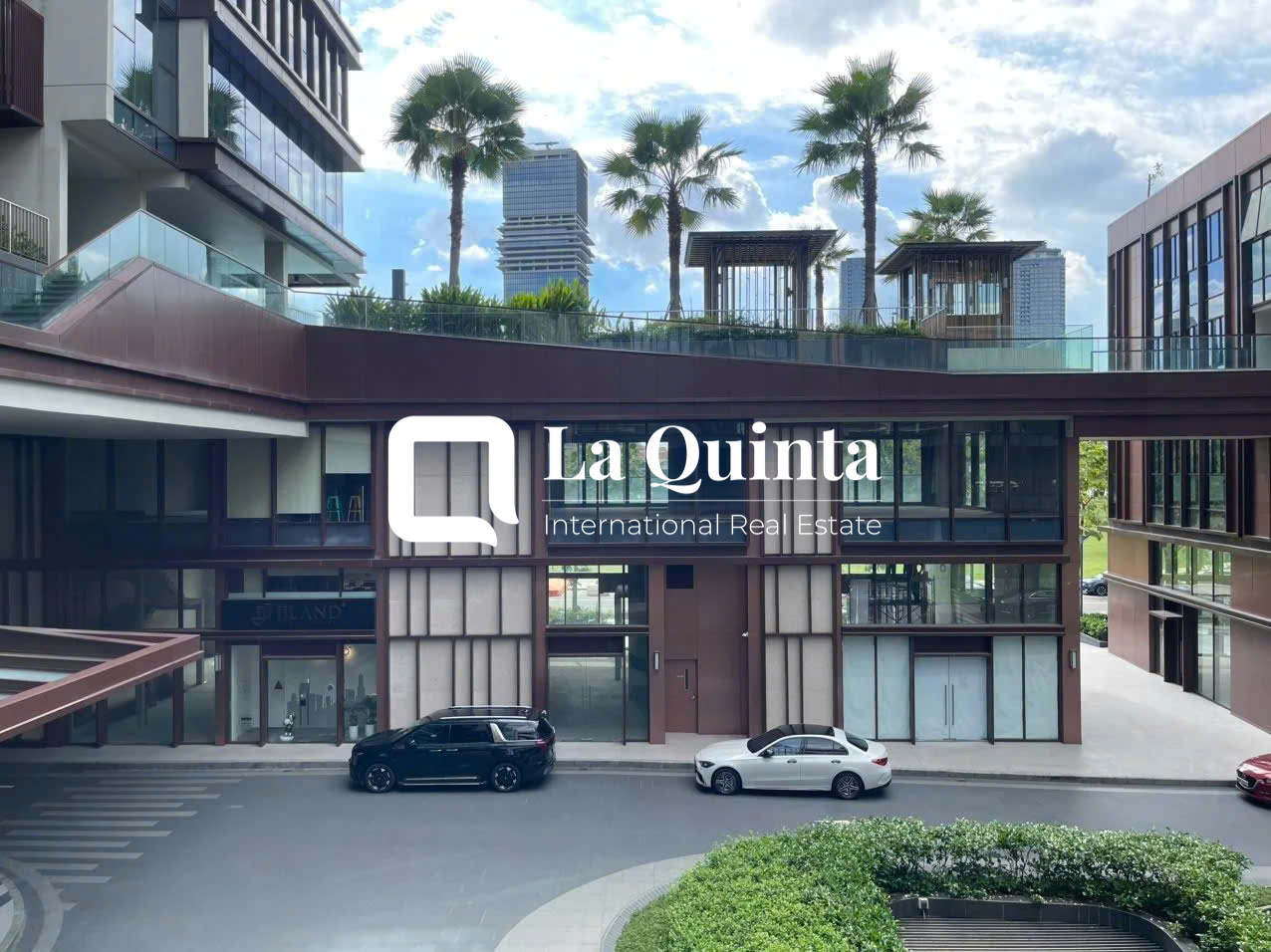 175SQM SHOPHOUSE AT METROPOLE – GALLERIA WITH BARESHELF FOR RENT IN DISTRICT 2 – AVAILABLE NOW