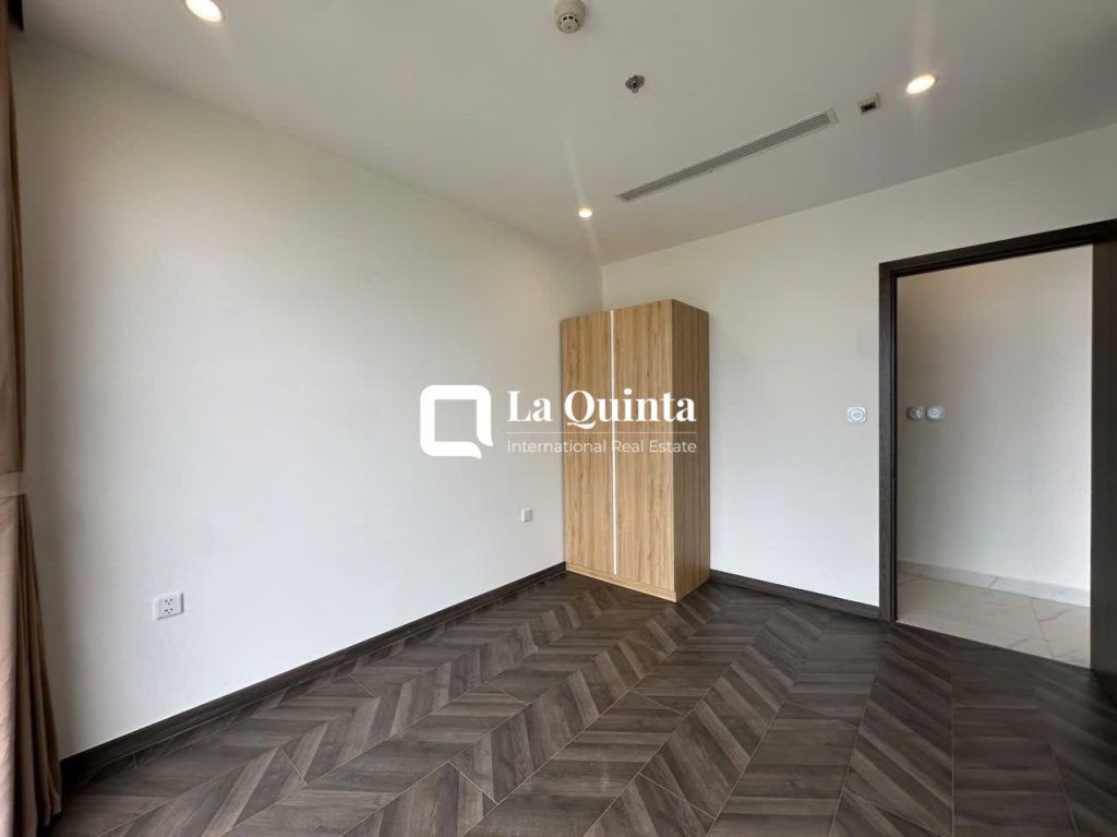 Vinhomes Grand Park apartment for rent