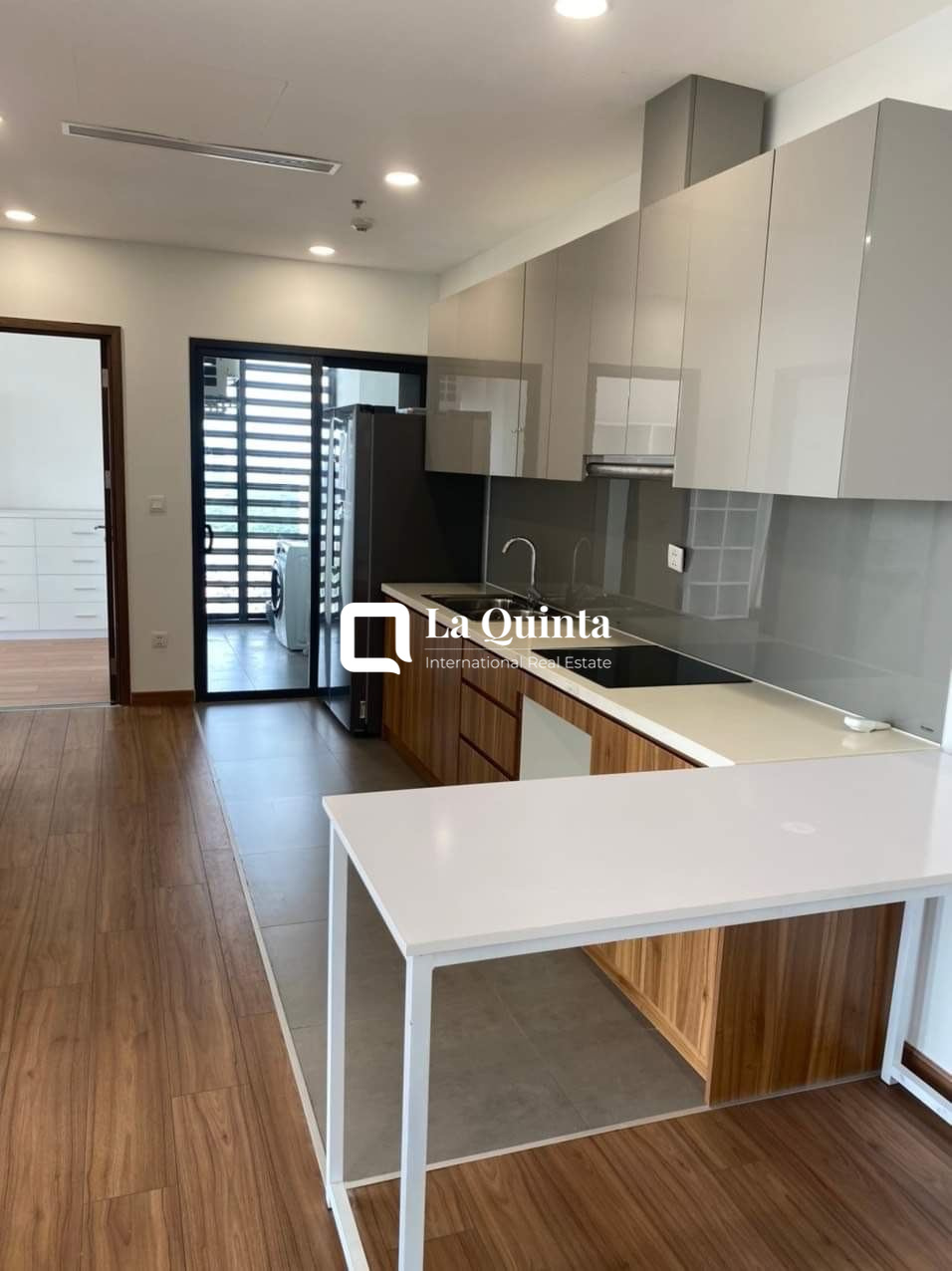 [AVAILABLE] 3BR APARTMENT FOR SALE AT ECO GREEN SAIGON IN DISTRICT 7 – AVAILABLE NOW