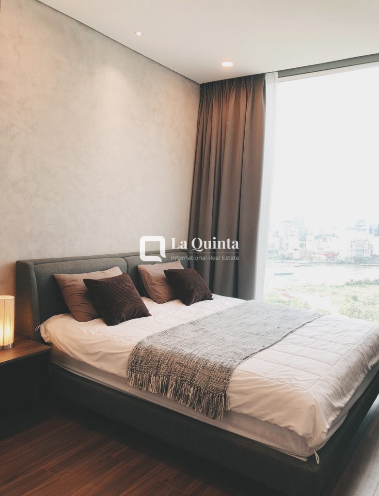 The Empire City appartment bedroom