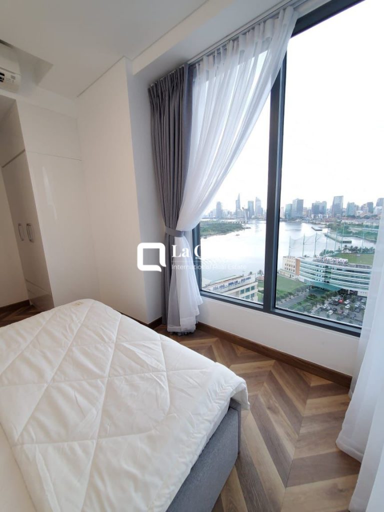 3br apartment at sunwah pearl bedroom 1