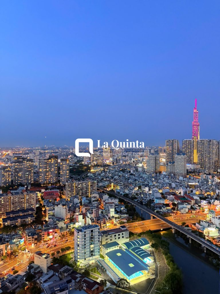Vinhomes Golden River night view