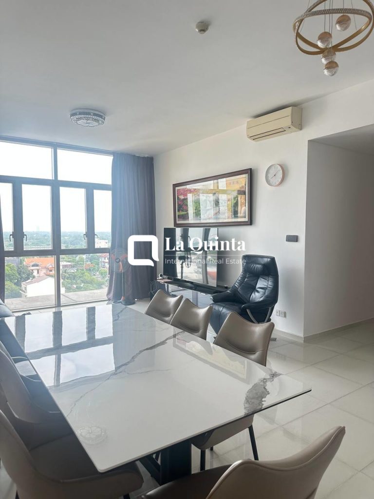 APARTMENT AT THE VISTA's Livingroom