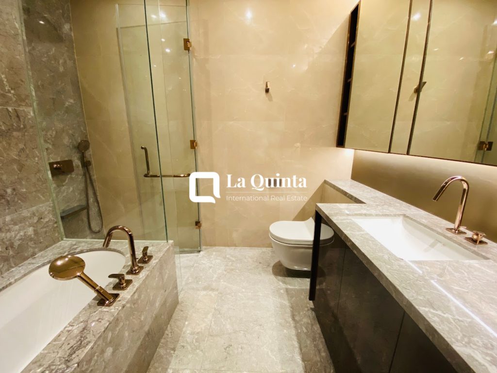 The MarQ apartment bathroom