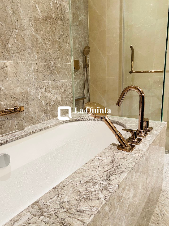 The MarQ apartment bathroom