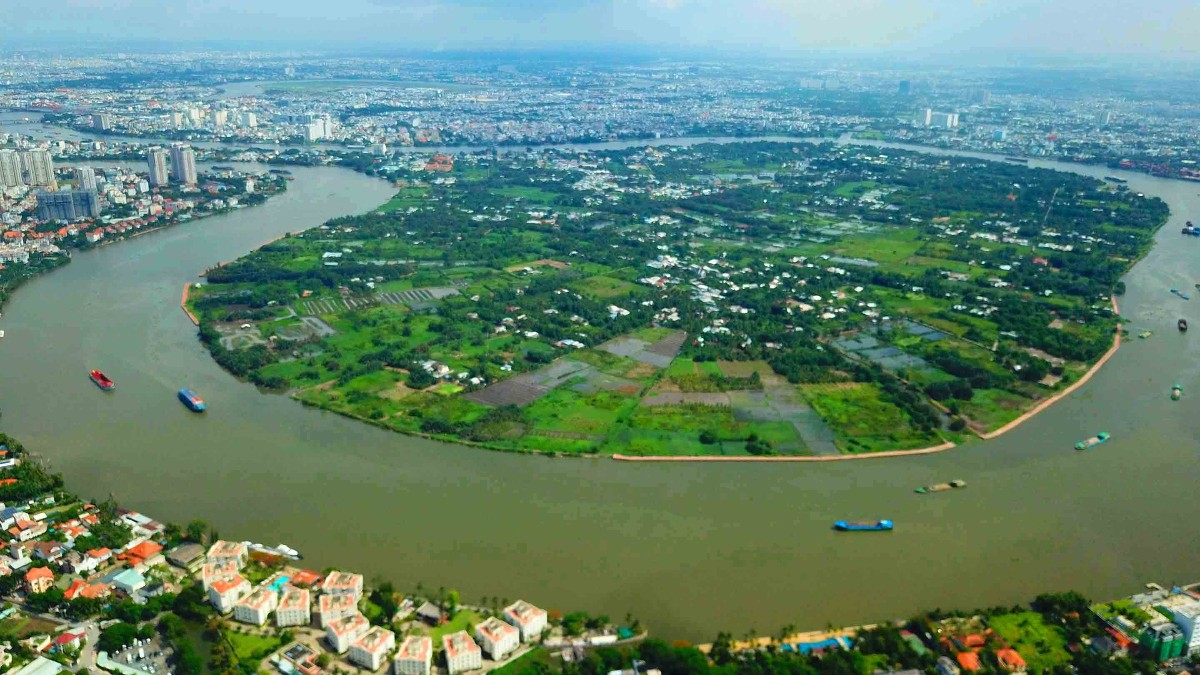 Saigon River corridor real estate - Thanh Da Binh Quoi in the present