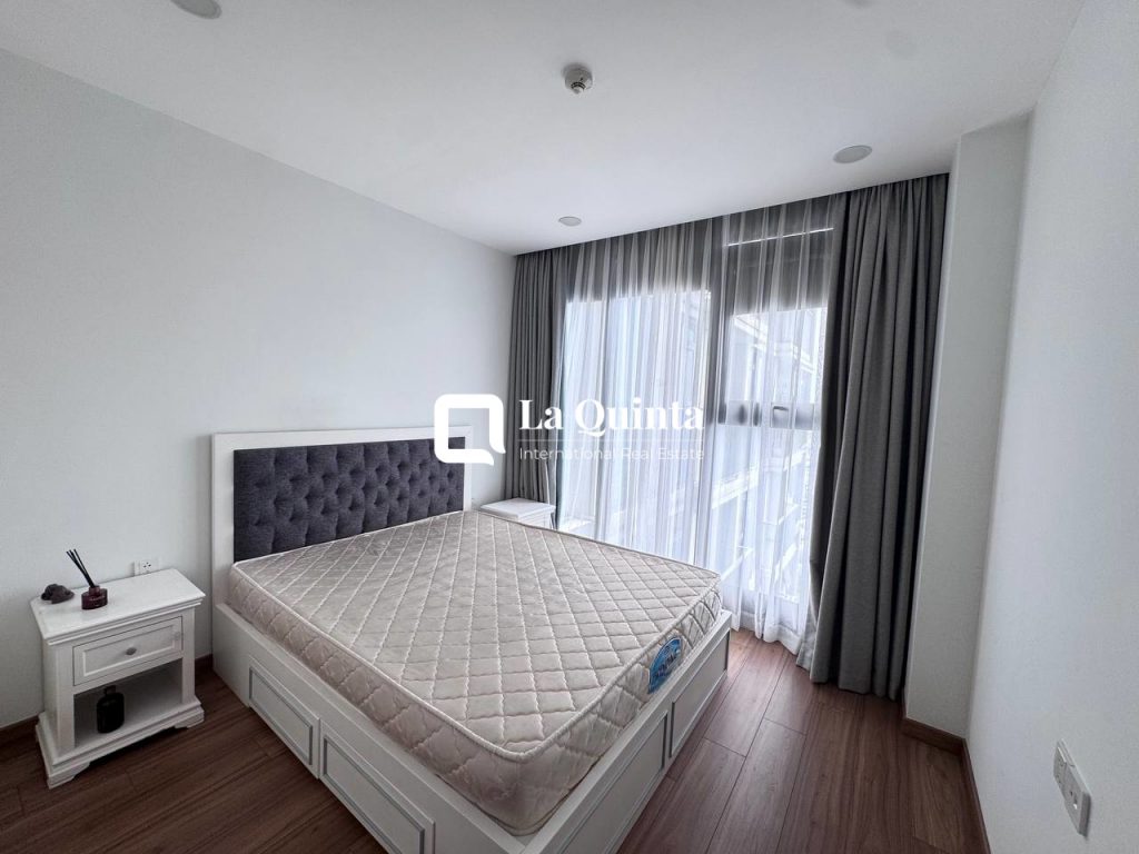 3BR ECO GREEN SAIGON APARTMENT BEDROOM 1