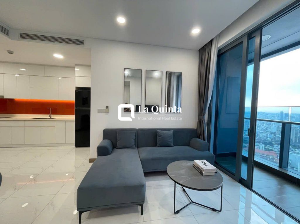 1BR Sunwah Pearl Apartment livingroom