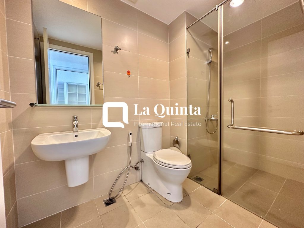 Masteri Thao Dien apartment bathroom