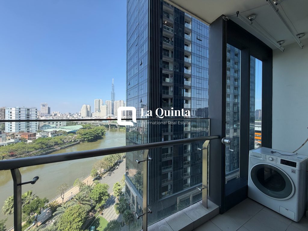 2BR Apartment Vinhomes Golden River view